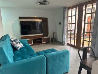 La Casa de Evita – Estilo moderno y Elegancia cerca de la campiña arequipeña