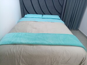 2 間睡房、熨斗/熨衫板、Wi-Fi