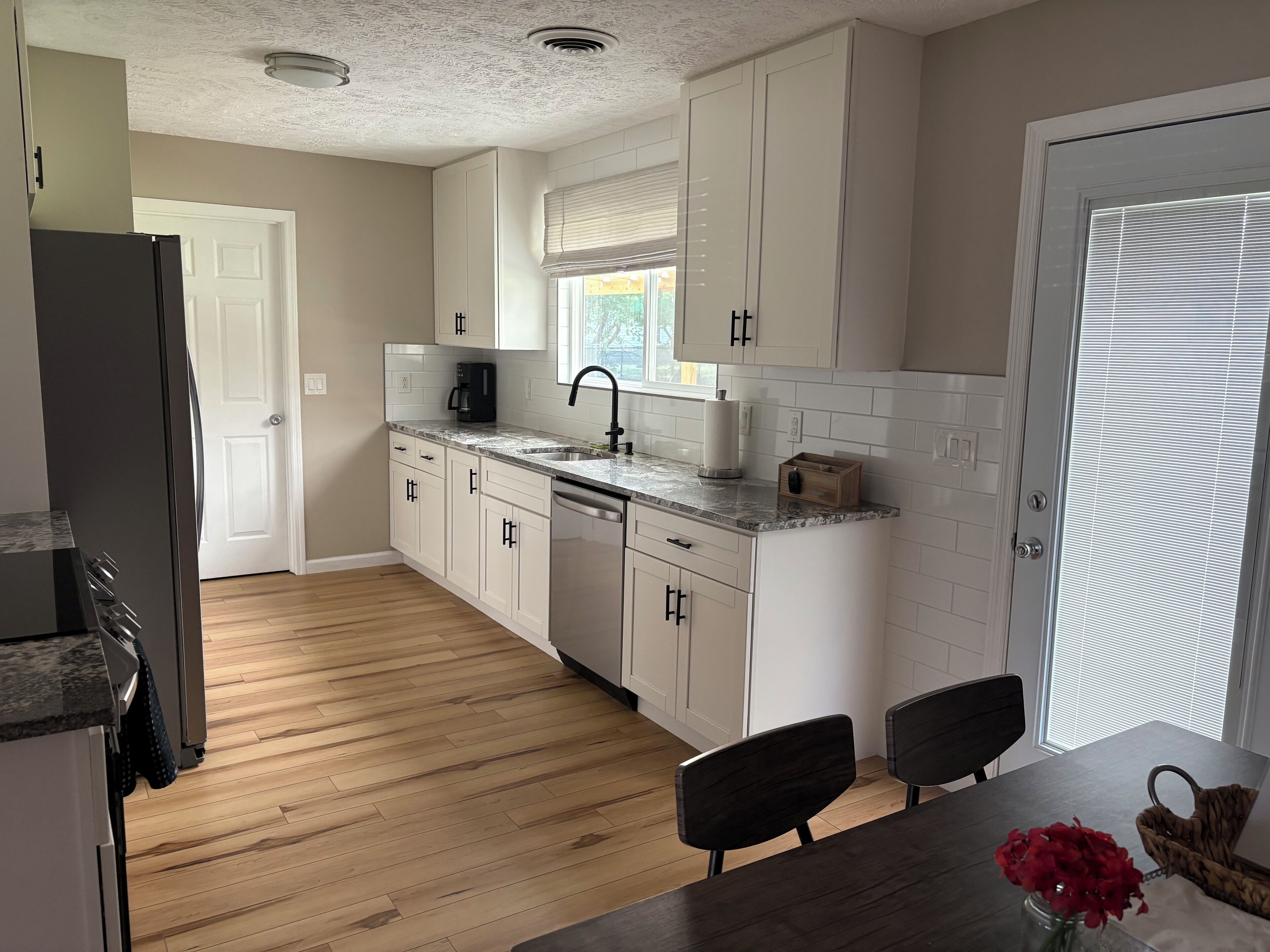 微波炉、烤箱、炉灶、洗碗机