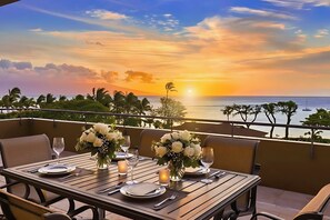 Outdoor dining - NEW KBM Resorts | FREE CAR | Maui Kaanapali Villas | Renovated Penthouse Near Beach Central A/C! MKV-A606 (Lahaina)