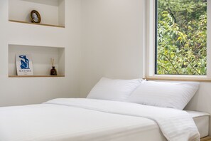 Basic Room, 4 Bedrooms (Private House) | 1 bedroom, free WiFi