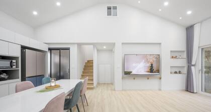 Gangneung Pinehill Park Pension&caravan