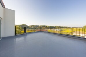 Basic-rum - 3 sovrum (Private Cottage, 1) | 3 sovrum och gratis wi-fi