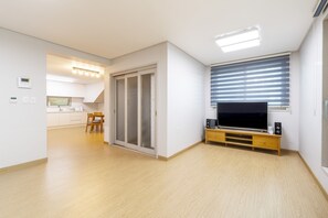 Habitación básica, 3 habitaciones (Private Cottage) | 3 dormitorios y wifi gratis