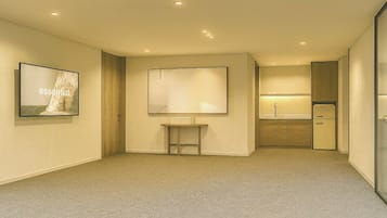 Superior Penthouse, Multiple Beds, Private Bathroom, City View | Desk, laptop workspace, free WiFi