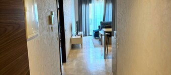 Welcoming To Our Quite building Multi Apartments