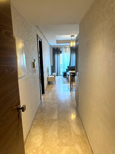 Welcoming To Our Quite building Multi Apartments