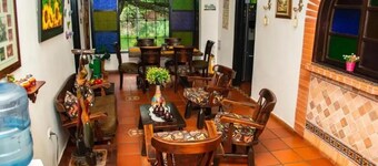 卡薩賈伊羅酒店