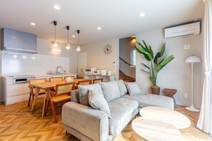 Newly built (Max 19 guests) 3LDK(130sqm) /14 beds/Pool/ BBQ/ 2 parking spaces/ Onna 10A, Non Smoking | Living area - Grandioso Okinawa Villa Onna 10 (Onna)