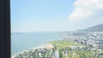 Uitzicht op strand/zee