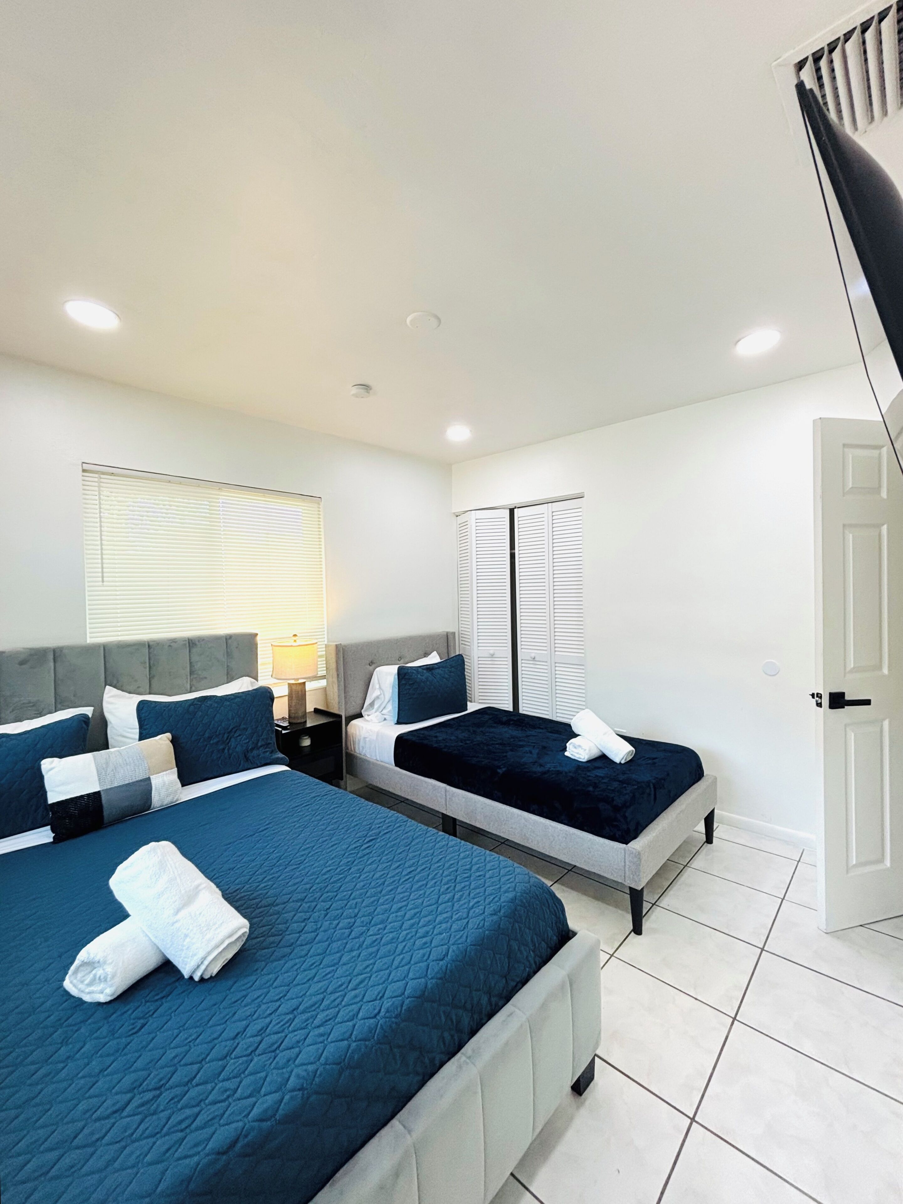 3 sovrum, strykjärn/strykbräda, internet och sängkläder