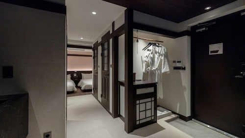 Suwon Haenggung-dong Revora Hotel