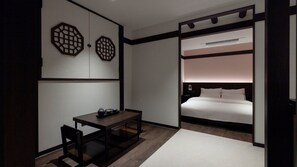 View from room - Suwon Haenggung-dong Revora Hotel (Suwon)