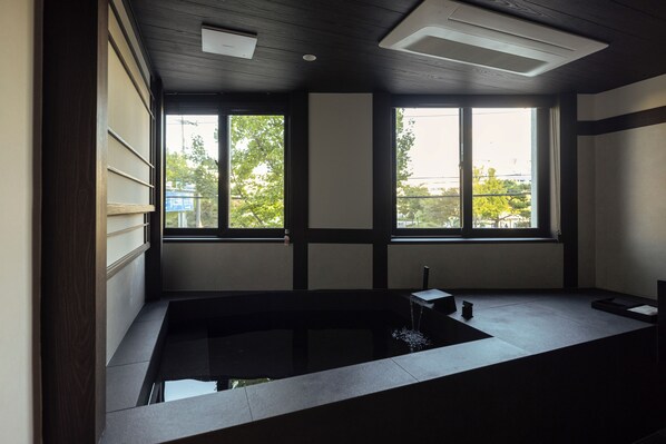 Interior detail - Suwon Haenggung-dong Revora Hotel (Suwon)