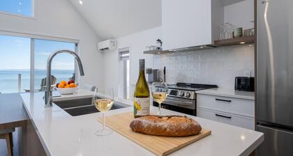 Panorama 1253: Cozy waterfront condo