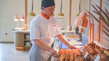 含每日全套早餐