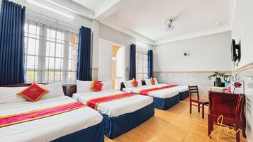 Family Quadruple Room, Balcony, Beach View