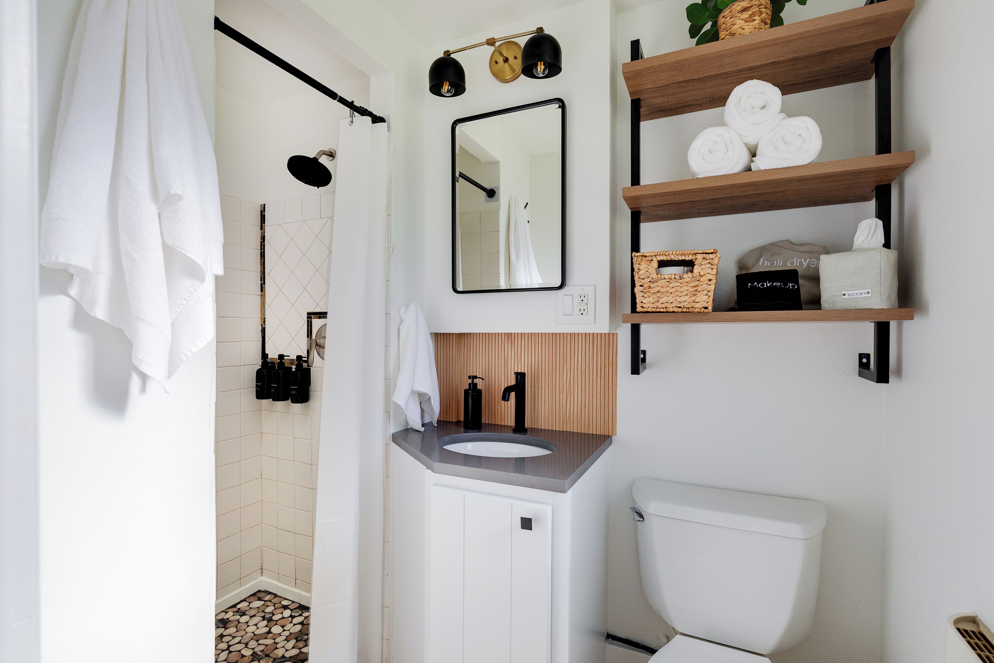Hair dryer, towels