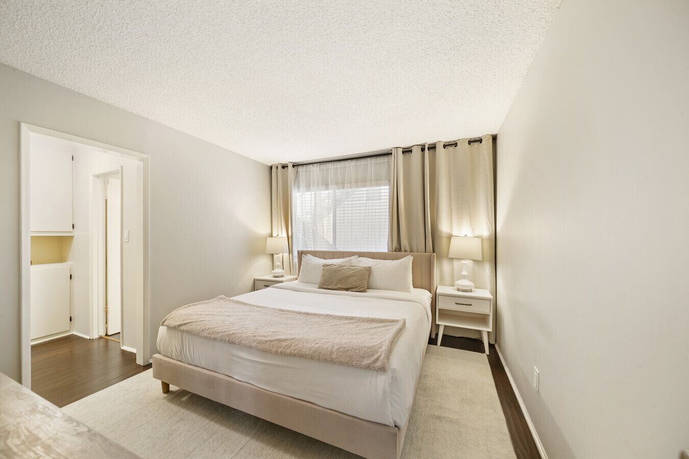 2 bedrooms, iron/ironing board, travel cot, free WiFi