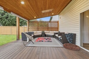Terrace/patio - Family 4-bedroom house in Vancouver. Sauna & year-round deck (Vancouver)