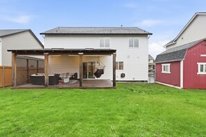 Exterior - Family 4-bedroom house in Vancouver. Sauna & year-round deck (Vancouver)