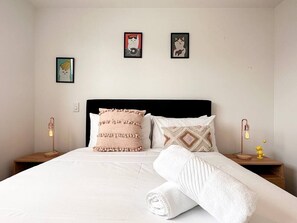 2 sovrum, strykjärn/strykbräda, wi-fi och sängkläder