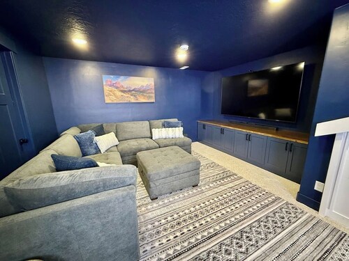 Wasatch View Getaway-Near SLC