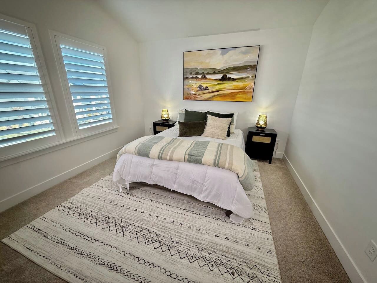 4 Schlafzimmer, Schreibtisch, Bügeleisen/Bügelbrett, Reisekinderbett