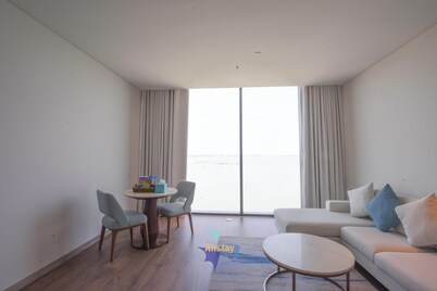 OceanView Hạ Long • Large Balcony • TwinBed