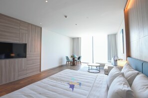 1 bedroom, iron/ironing board, WiFi