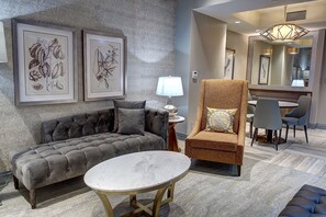 Executive Suite, Non Smoking | In-room safe, blackout drapes, iron/ironing board, free WiFi