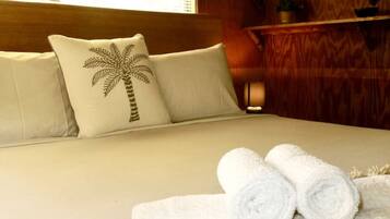 Bàn ủi/dụng cụ ủi quần áo, truy cập Internet không dây miễn phí