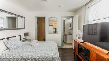 Planxa i posts de planxar, Internet i roba de llit