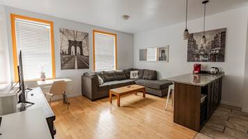 Televisor i llar de foc