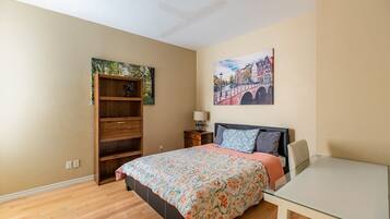 Internet, bed sheets