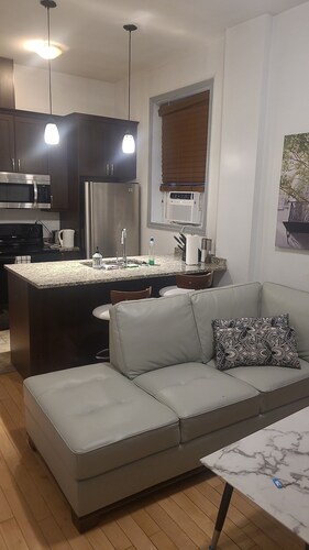 Entire Place Downtown Ottawa 39D