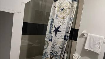 Assecador de cabells i tovalloles