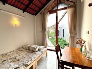 Standard Double Room, Courtyard View | Blackout curtains, free WiFi, bed sheets