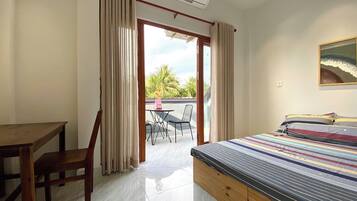 Deluxe Room, Balcony, Garden View