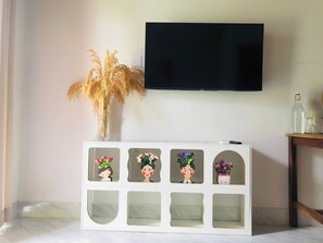 Dubbelrum - utsikt mot trädgården | Rumsbekvämlighet