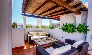 Terrace/patio - Apartment in Marbella With Beach Access (Marbella)