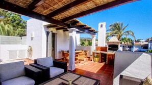 Unclassified image, 2 of 3, button - Apartment in Marbella With Beach Access (Marbella)