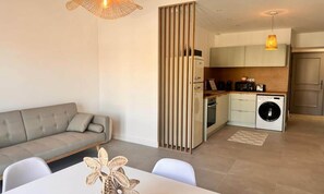 Interior - Apartments for 2 People (Le Grau-Du-Roi)
