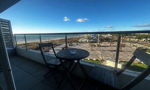 Outdoor dining - Studio for 2 People (Le Grau-Du-Roi)
