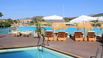 Piscina a l'aire lliure