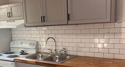 Cozy Duplex Retreat Near Mercer University & Downtown Macon