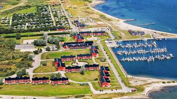 Classic Apartment, 2 Bedrooms | Exterior