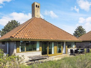 Exterior - Holiday Home on a Holiday Park in Karrebaeksminde (Karrebæksminde)