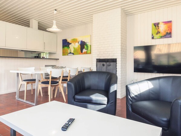 Interior - Holiday Home- Free Water Park Access (Middelfart)