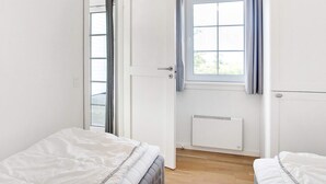Classic House, 2 Bedrooms | Interior - 4 Star Holiday Home in Laeso (Læsø)